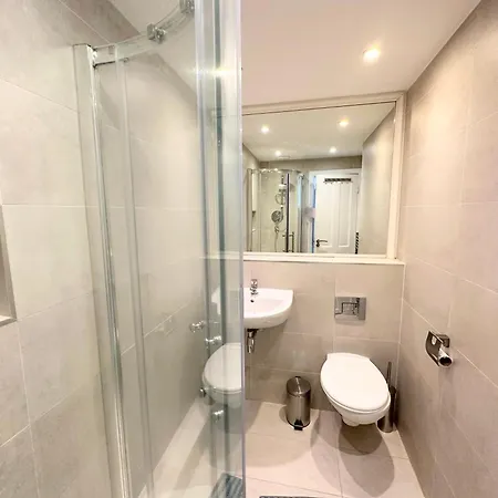 アパート Dublin Apartment *